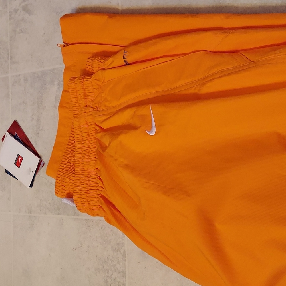 Mens Nike UT Pant